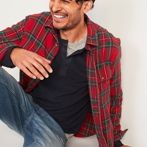 Old Navy Flannel Shirt Red Plaid Size XL Reg Fit Double Brushed - Picture 2 of 12